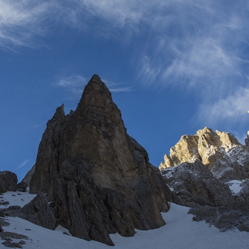 leden-över-snöpartiet-mellan-rifugio-demetz-och-rifugio-vicenza